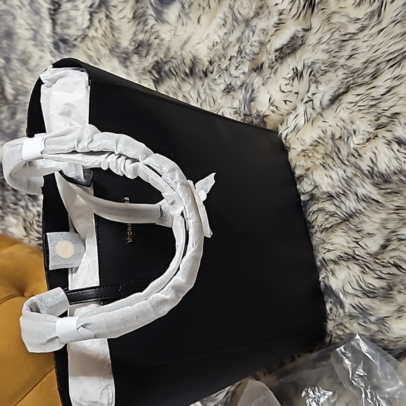 Michael Michael Kors Sinclair Tote - Picture 3 of 3